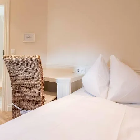 Holiday home Wattvogel Sylt